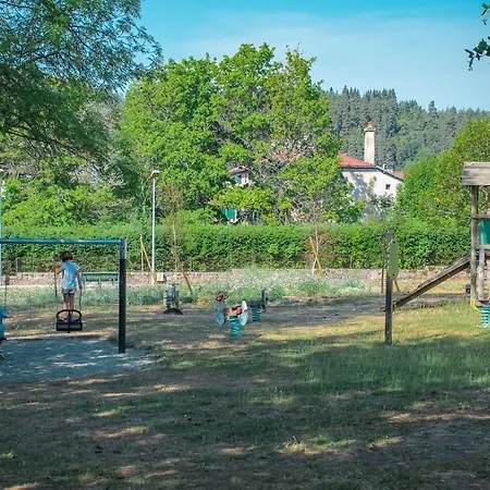 Village De Du Pigeonnier Tatil Evi Le Malzieu-Ville