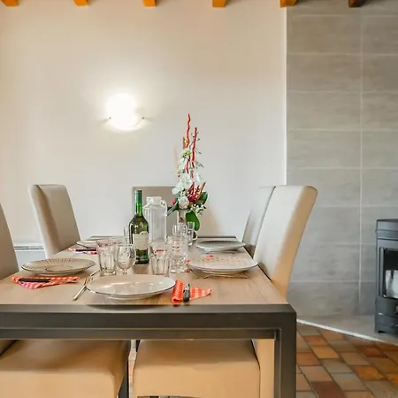Tatil Evi Village De Du Pigeonnier